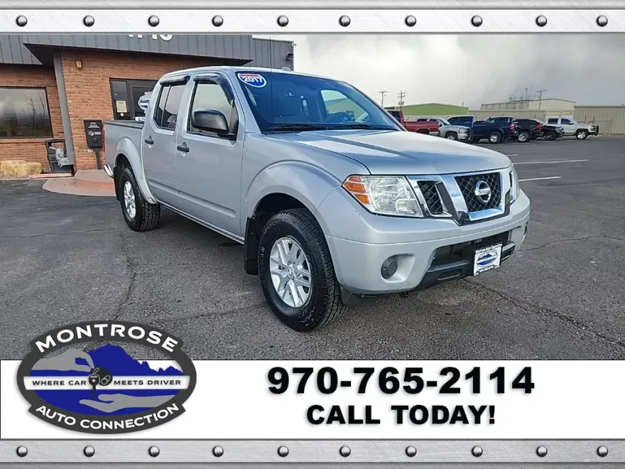 2017 Nissan Frontier SV photo 1