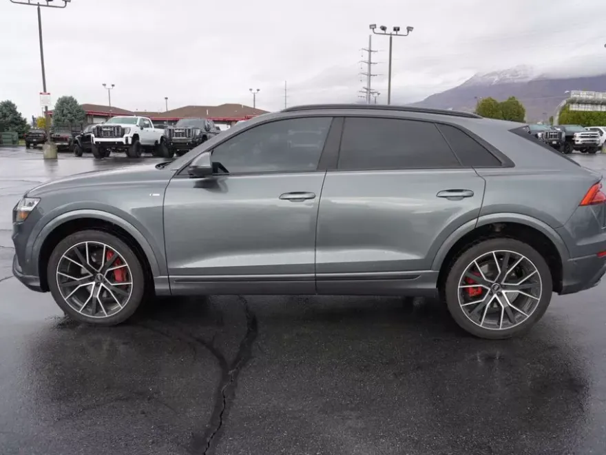 2020 Audi Q8 line Premium Plus photo 1