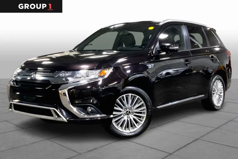 2019 Mitsubishi Outlander SEL photo 1