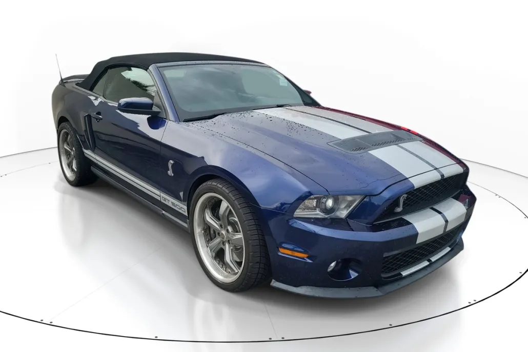 2010 Ford Mustang GT500 Convertible photo 1