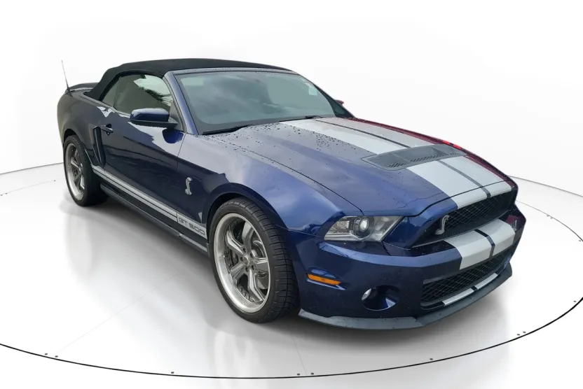 2010 Ford Mustang GT500 Convertible photo 1