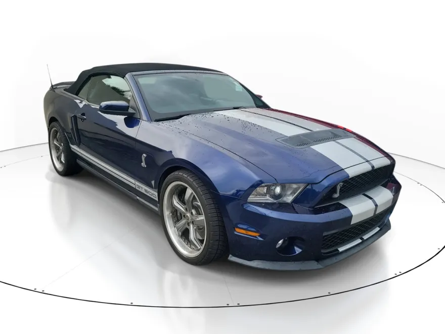 2010 Ford Mustang GT500 Convertible photo 1
