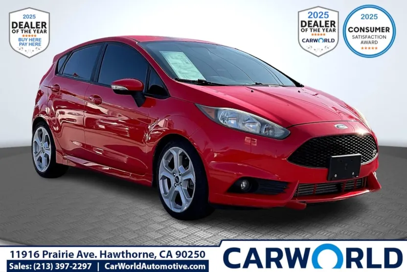 2015 Ford Fiesta ST photo 1