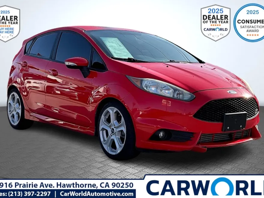 2015 Ford Fiesta ST photo 1