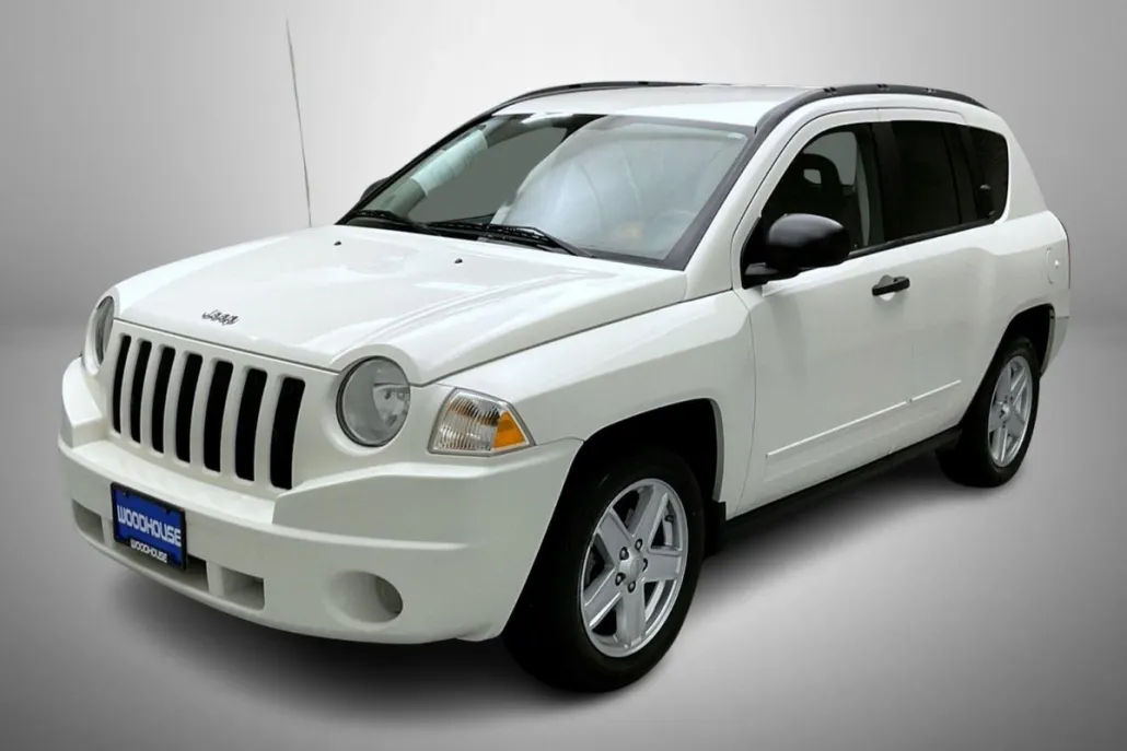2009 Jeep Compass Sport photo 1