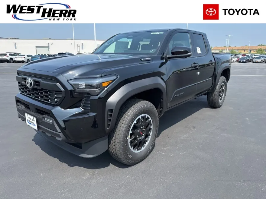 2025 Toyota Tacoma TRD Off-Road 4x4 Double Cab photo 1