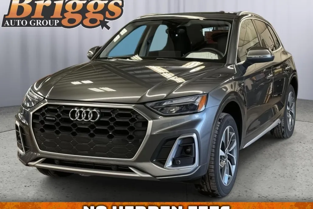 2022 Audi Q5 S line Premium Plus photo 1