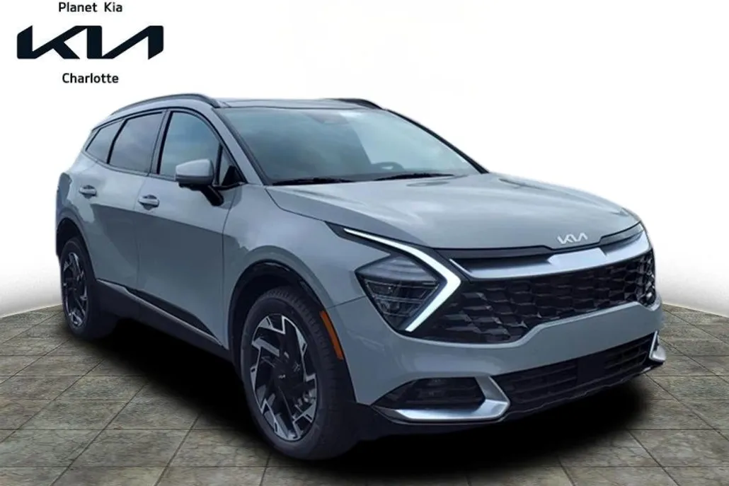 2025 Kia Sportage photo 1