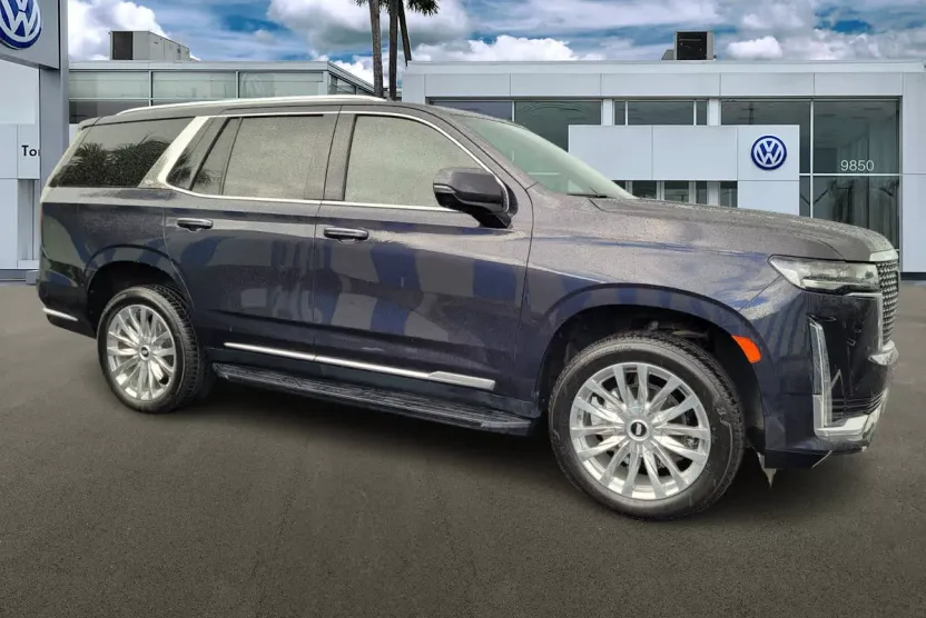 2022 Cadillac Escalade Premium Luxury photo 1