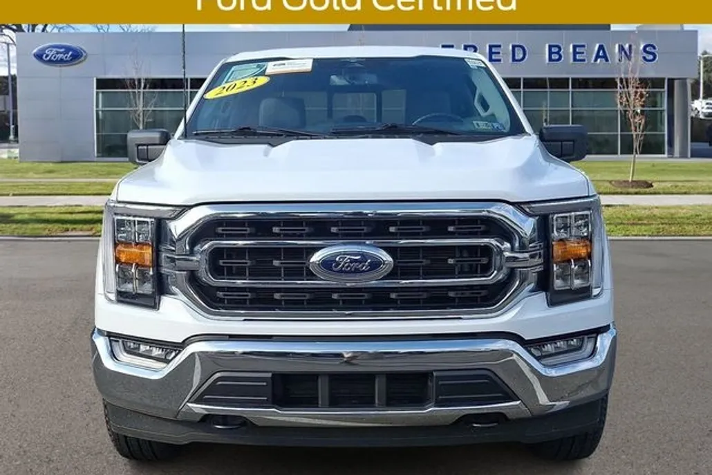 2023 Ford F-150 XLT photo 1