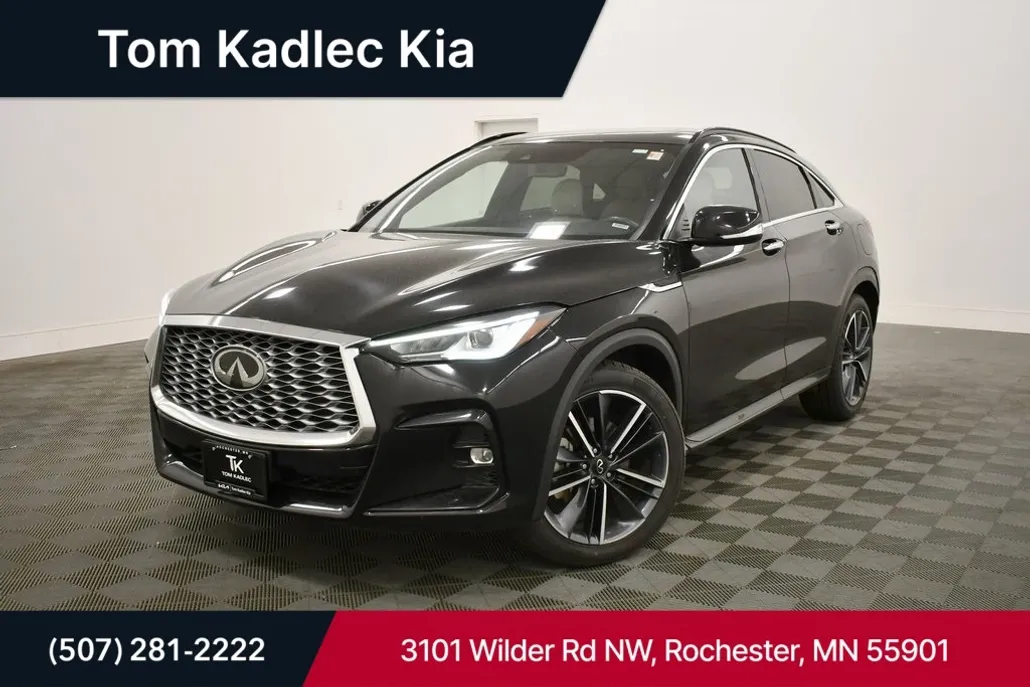 2024 Infiniti QX55 Luxe photo 1