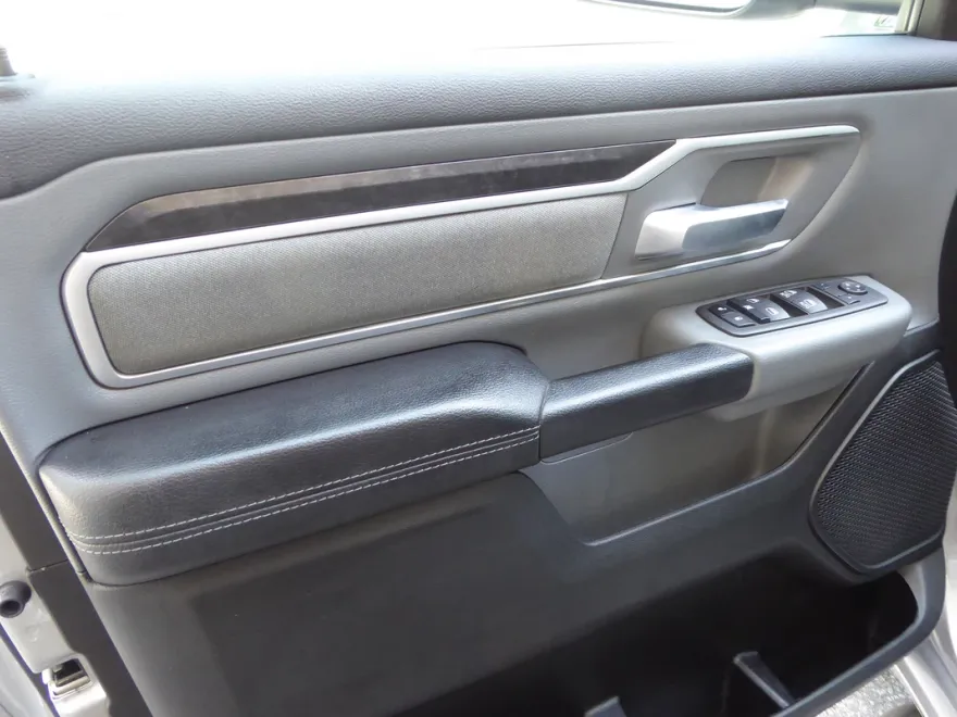 2022 Ram 1500 Big Horn photo 1