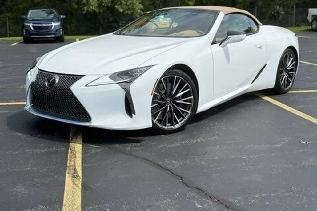 2024 Lexus LC 500 photo 1