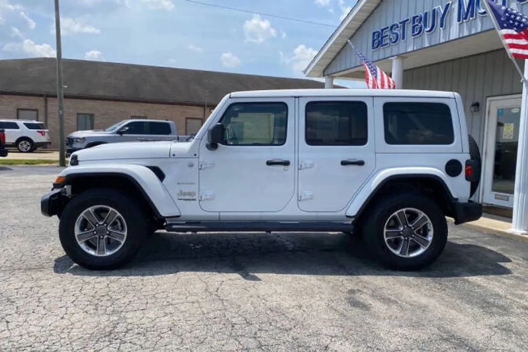 2021 Jeep Wrangler Unlimited Sahara Sport photo 1