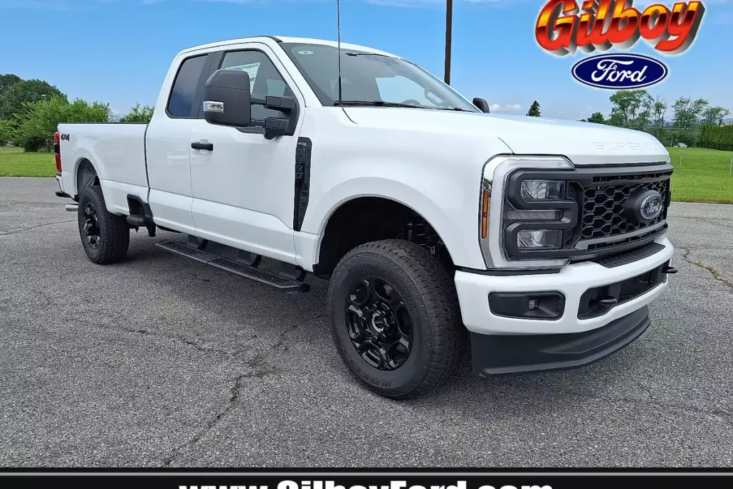 2025 Ford F-350 XL photo 1