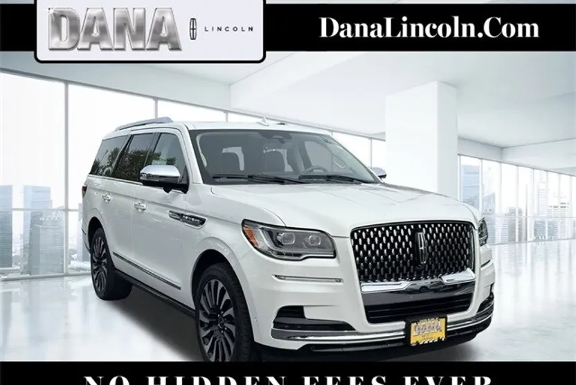 2022 Lincoln Navigator Black Label photo 1