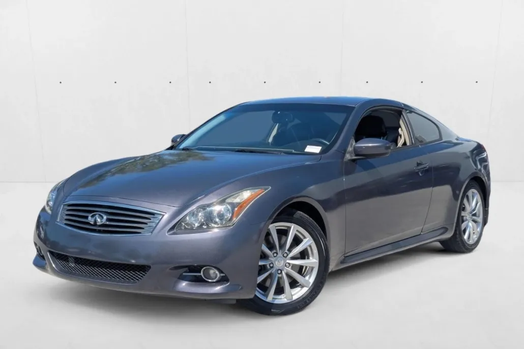 2013 Infiniti G37 Coupe Journey photo 1