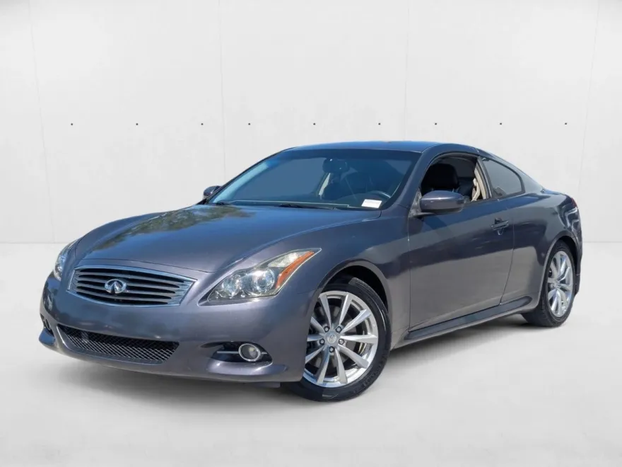 2013 Infiniti G37 Coupe Journey photo 1