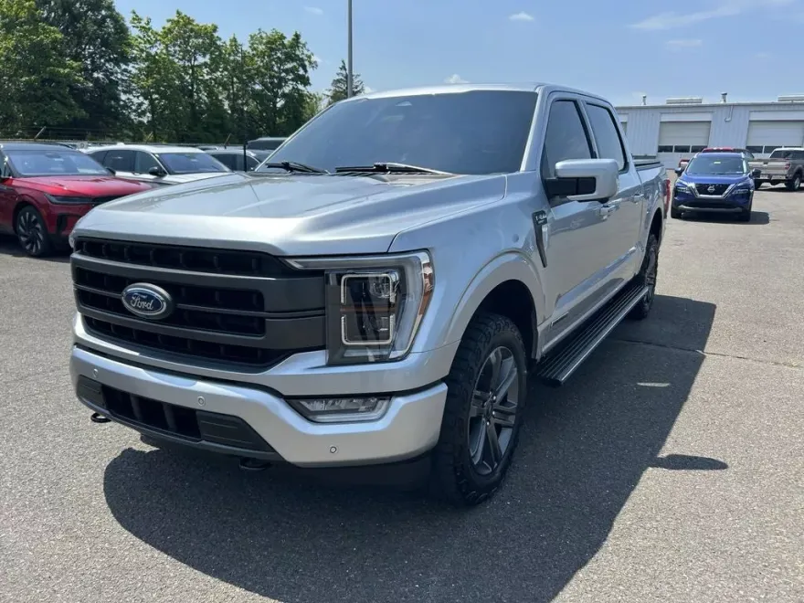 2023 Ford F-150 Lariat photo 1
