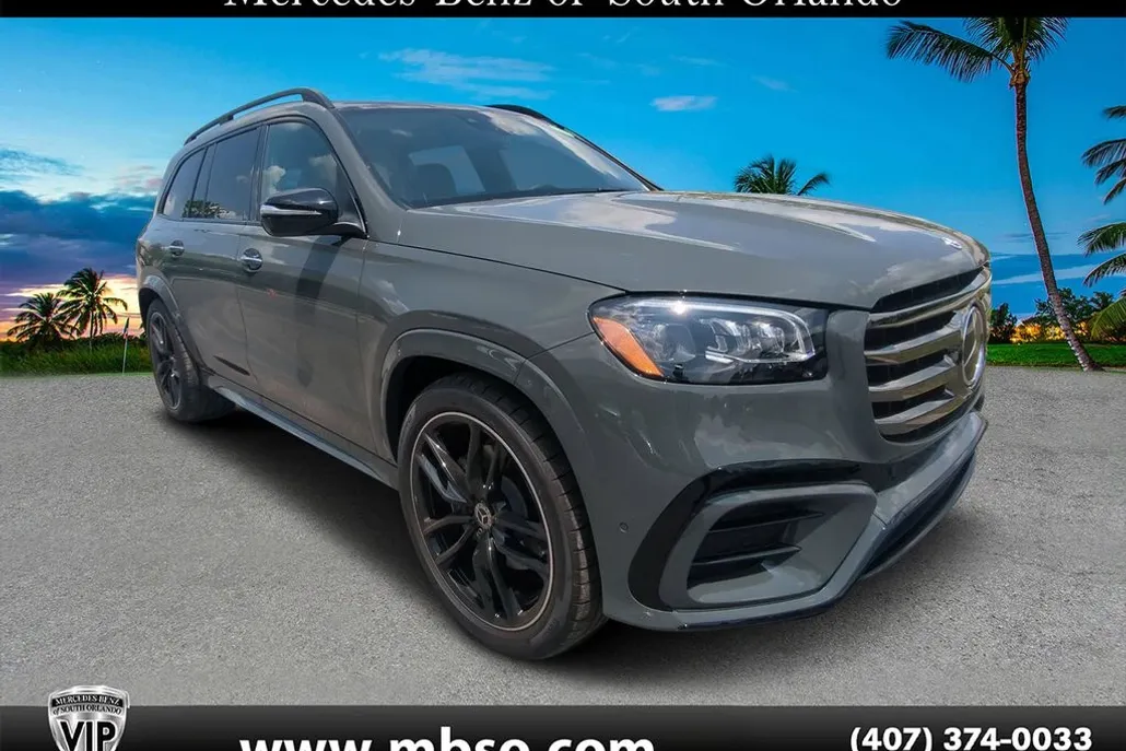 2025 Mercedes Benz GLS 450 photo 1