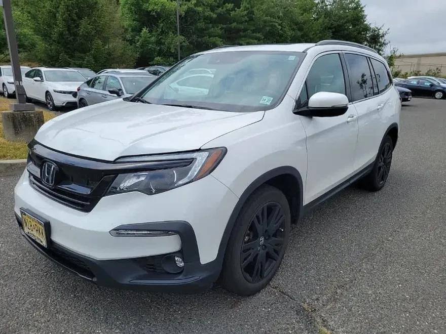 2022 Honda Pilot Special Edition photo 1