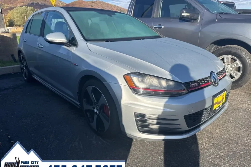2016 Volkswagen Golf GTI SE Performance photo 1