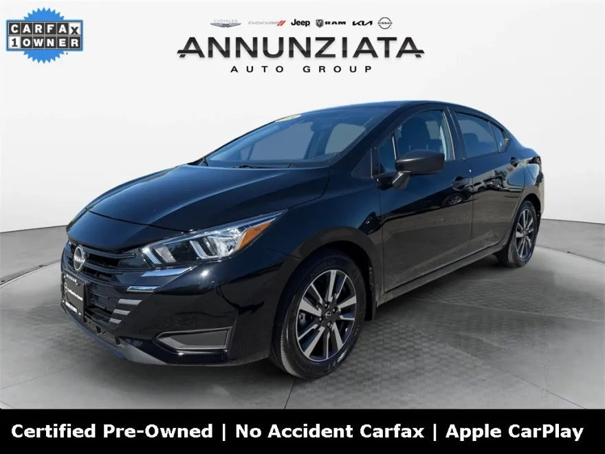 2024 Nissan Versa 1.6 S photo 1