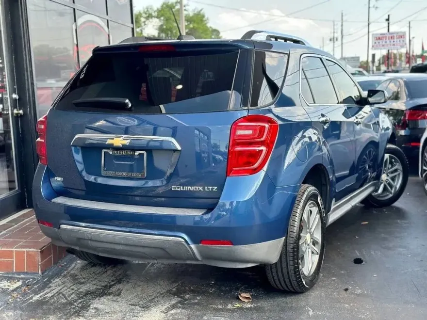 2016 Chevrolet Equinox LTZ photo 1