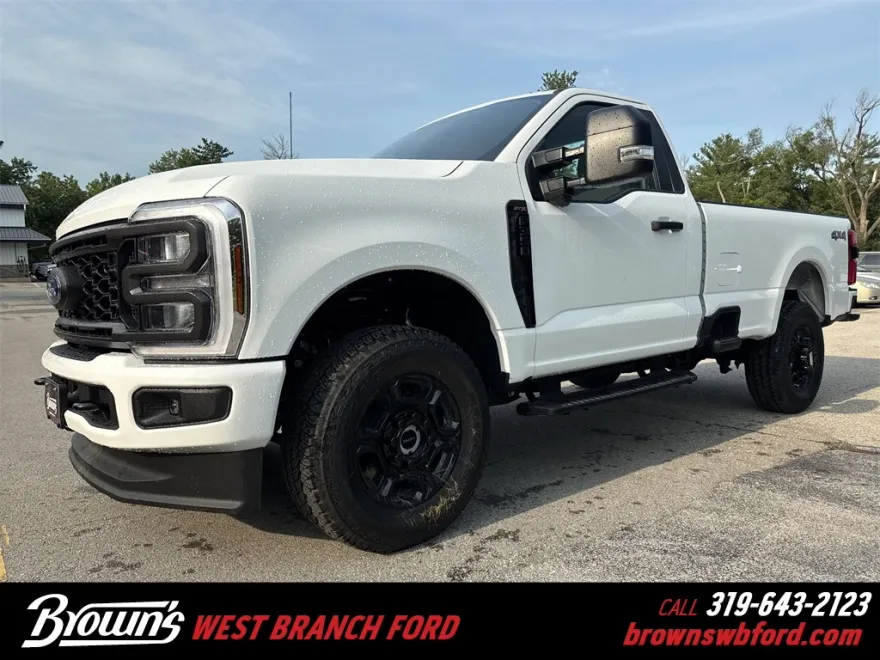 2025 Ford F-350 XL photo 1