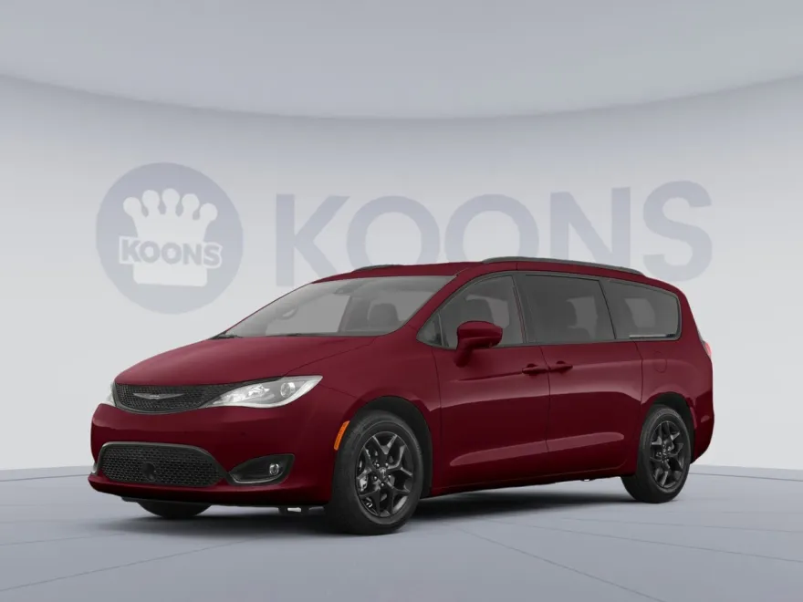 2021 Chrysler Pacifica Touring L photo 1