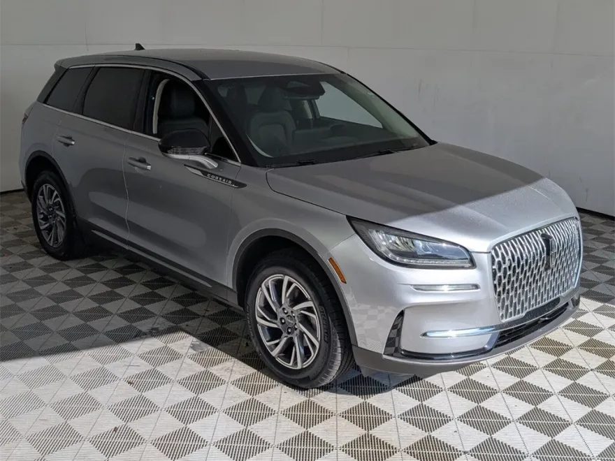 2024 Lincoln Corsair Premiere photo 1