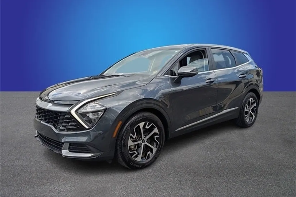 2023 Kia Sportage EX photo 1