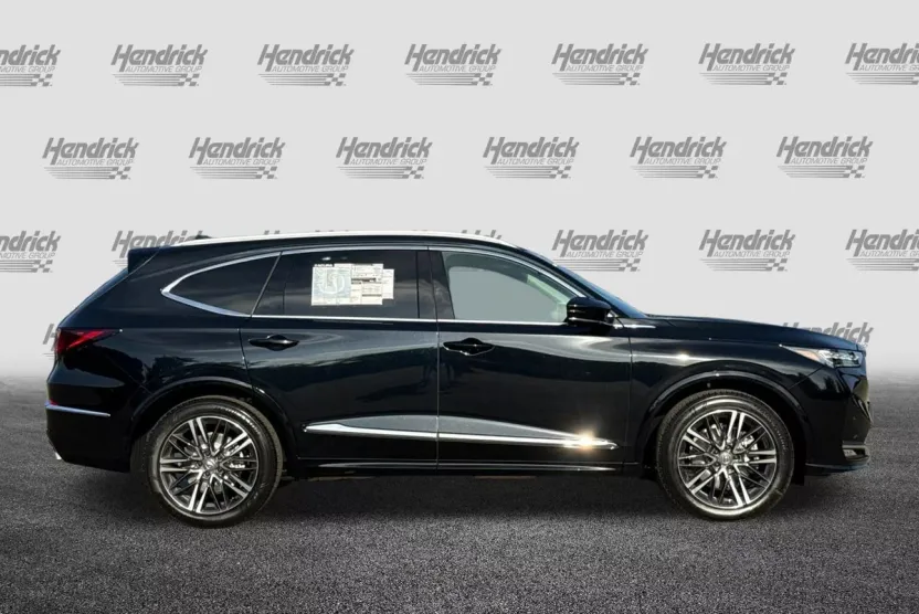2026 Acura MDX SH-AWD Advance photo 1