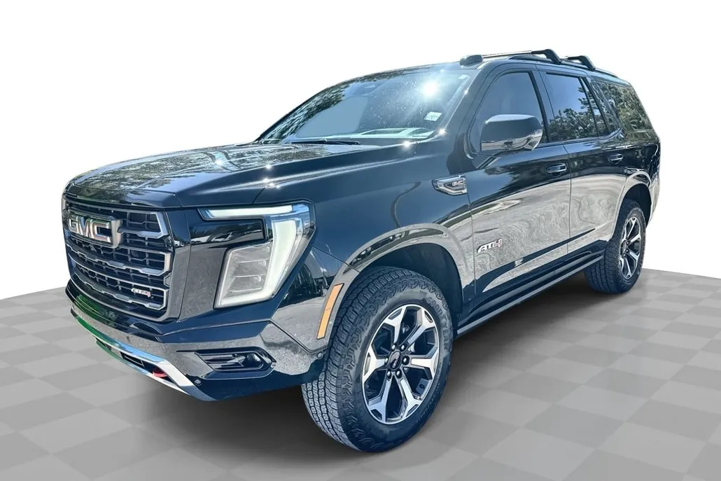 2025 Gmc Yukon AT4 Ultimate photo 1