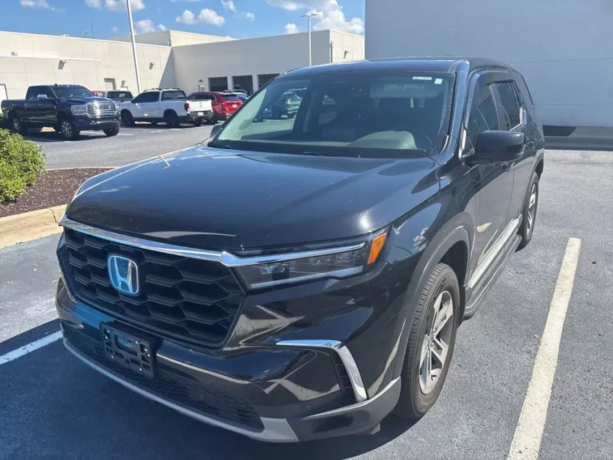 2024 Honda Pilot EX-L photo 1