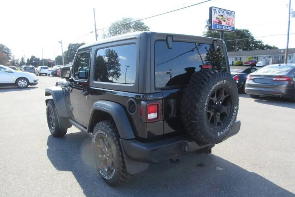 2021 Jeep Wrangler Willys photo 1