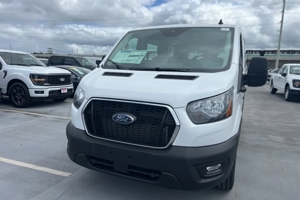 2025 Ford Transit photo 1