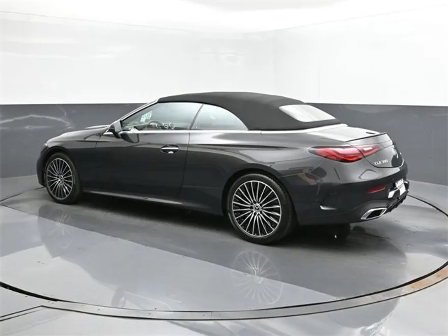 2024 Mercedes Benz CLE 300 4MATIC photo 1