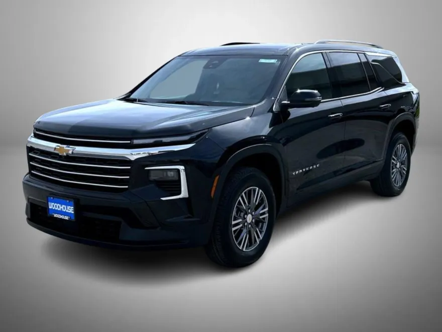 2026 Chevrolet Traverse photo 1