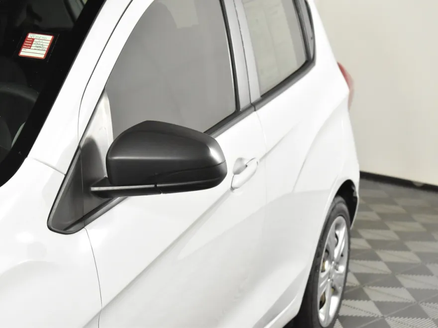 2021 Chevrolet Spark LS photo 1