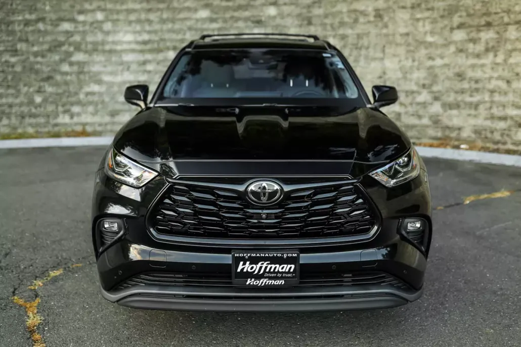 2020 Toyota Highlander Platinum photo 1