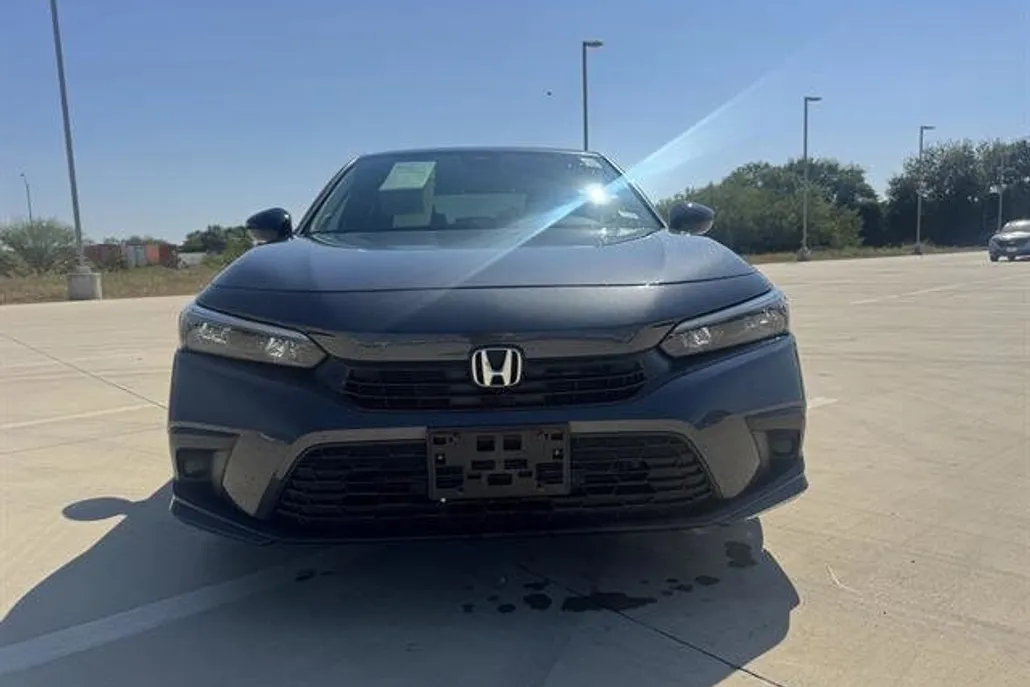 2022 Honda Civic Sport photo 1