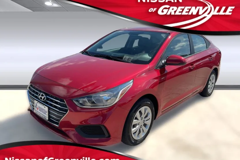 2021 Hyundai Accent SE photo 1