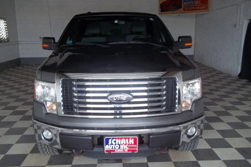2011 Ford F-150 XLT photo 1