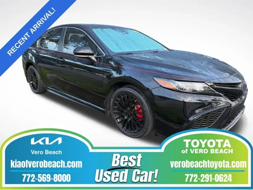 2023 Toyota Camry SE photo 1