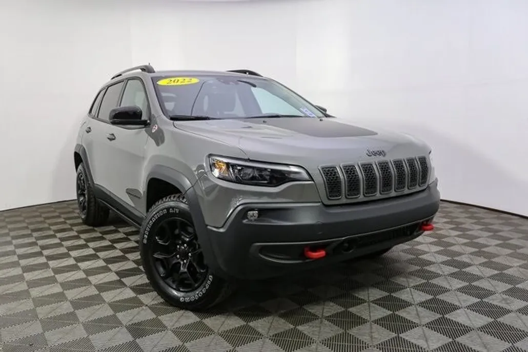 2022 Jeep Cherokee Trailhawk photo 1