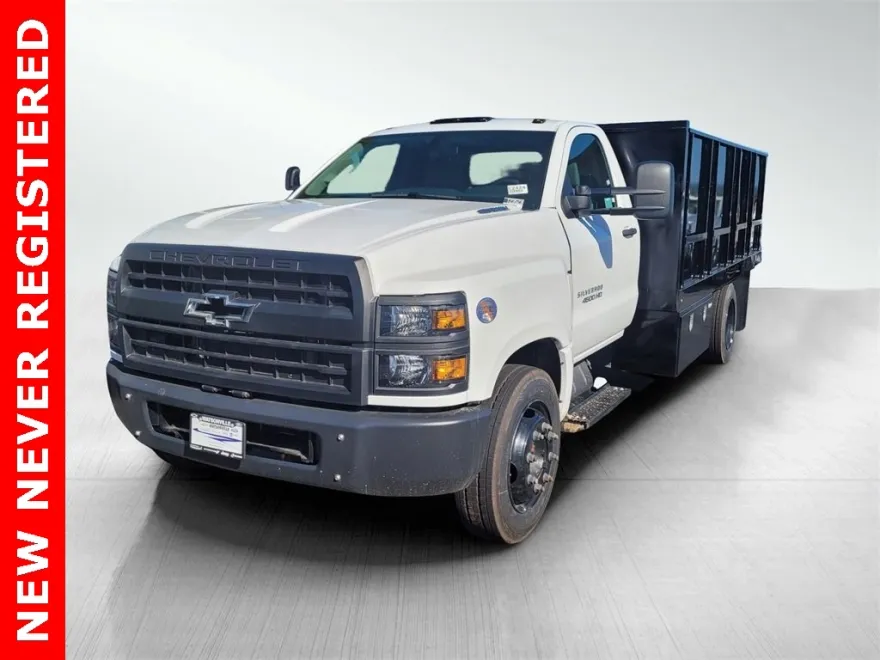 2023 Chevrolet Silverado 4500HD Work Truck photo 1