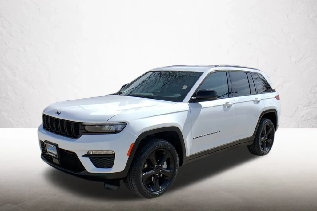2023 Jeep Grand Cherokee Limited photo 1