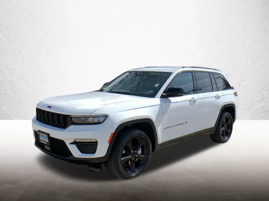 2023 Jeep Grand Cherokee Limited photo 1