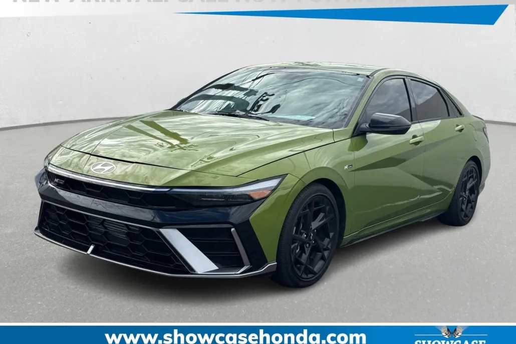 2024 Hyundai Elantra N Line photo 1